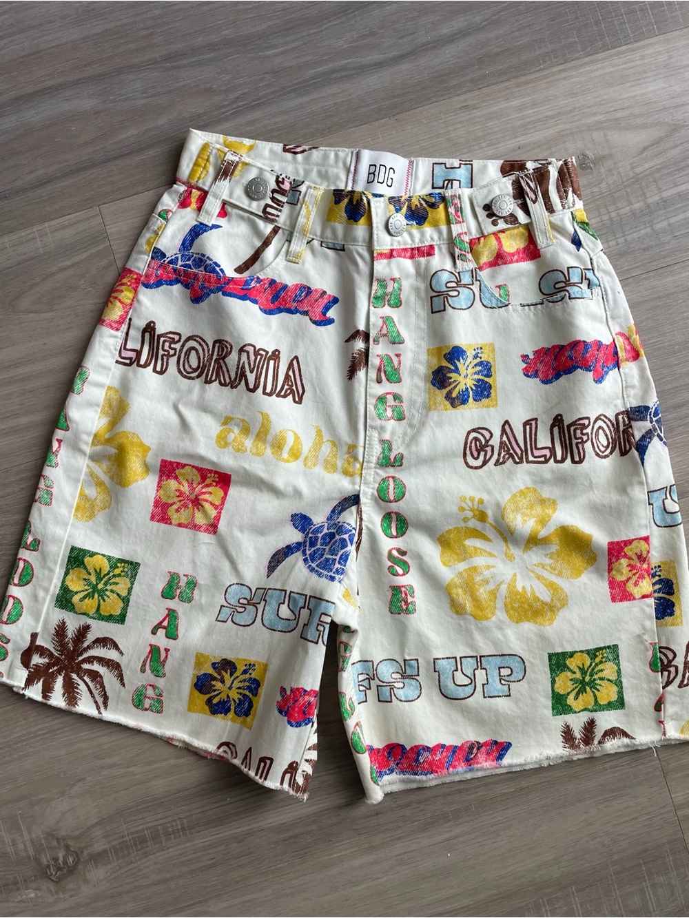 BDG tropical summer print denim shorts size 24